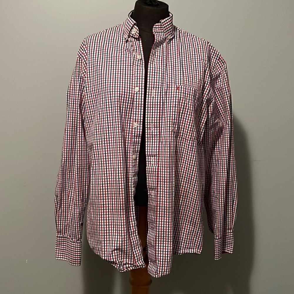 Izod Men’s Multicolored Striped pattern Button Down Shirt